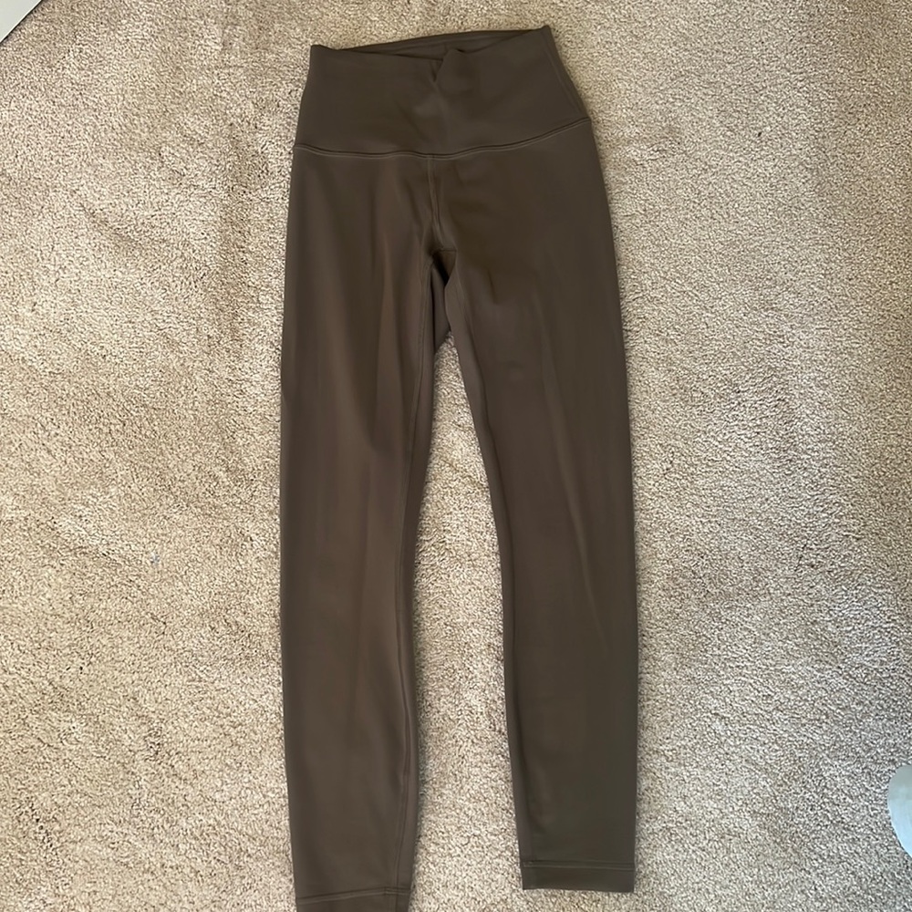 Lululemon Wunder Train high-rise 25”